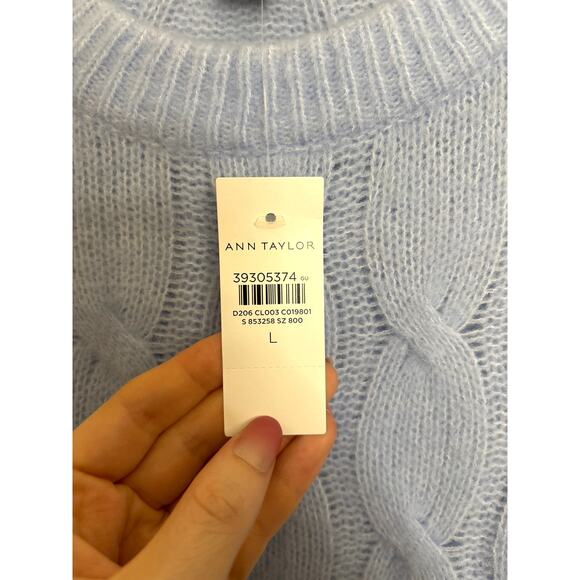 Ann Taylor Sweater Womens Large Cable Crew Neck Gentle Stream Blue Fuzzy NWT - Picture 3 of 5